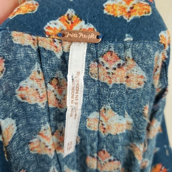 Free People changung times tunic sz xs over sized - Picture 8 of 8